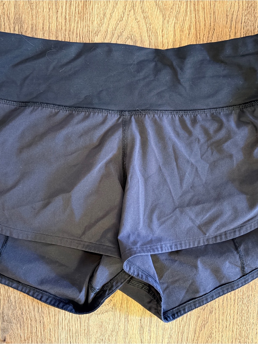 Women's Black Lululemon Lined Shorts sz 2